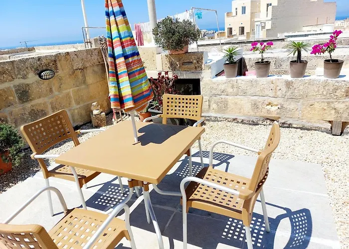 The Lyndee House Pensjonat Nadur