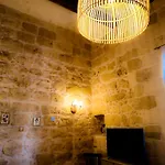 The Lyndee House 4*