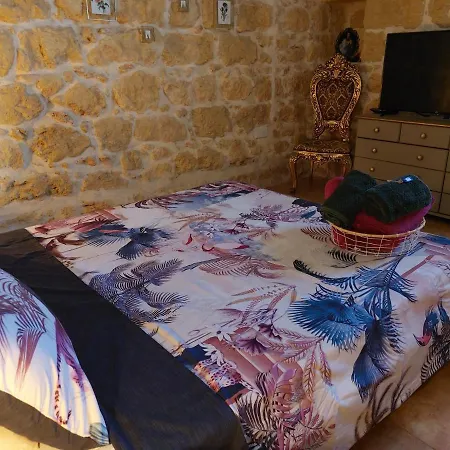 ベッド・アンド・ブレックファスト The Lyndee House *