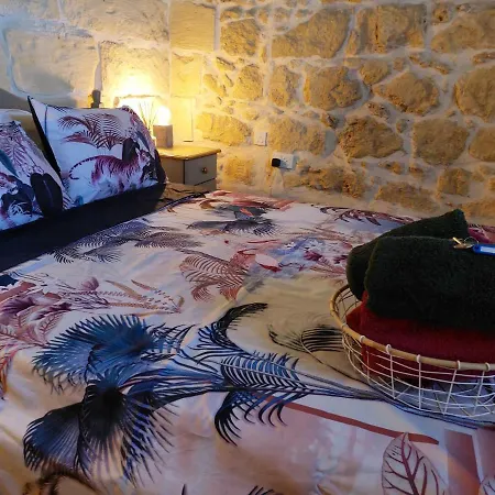 The Lyndee House * Nadur
