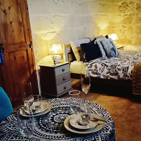 ベッド・アンド・ブレックファスト The Lyndee House