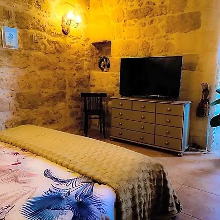 The Lyndee House 4* Nadur